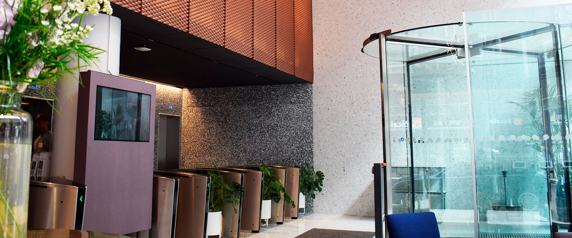 AGGLOTECH-progetto-spotify-slider-2 AGGLOTECH-progetto-spotify-slider-2